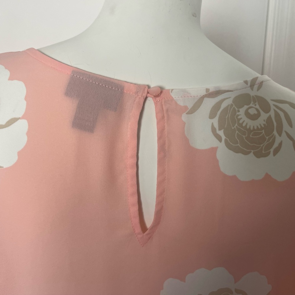 A.N.A. Fushsia Floral Long Bell Sleeves Ruffle Blouse Size M - Picture 5 of 7